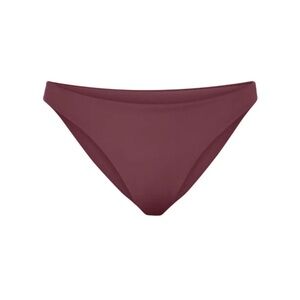 Left on Friday Wear To bottom in Desert Plum size medium. New with tags